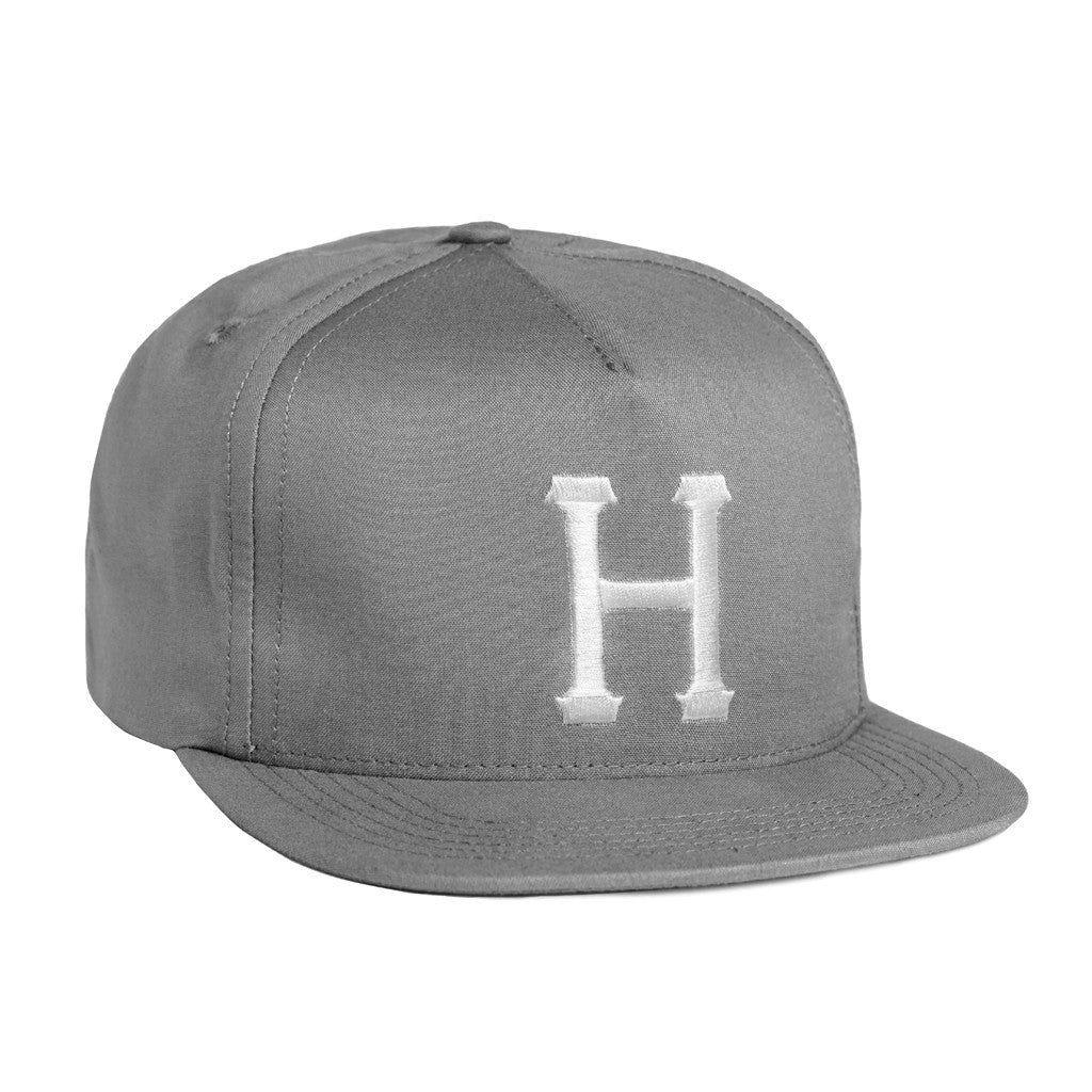 CLASSIC H SNAPBACK BTS // GRAY
