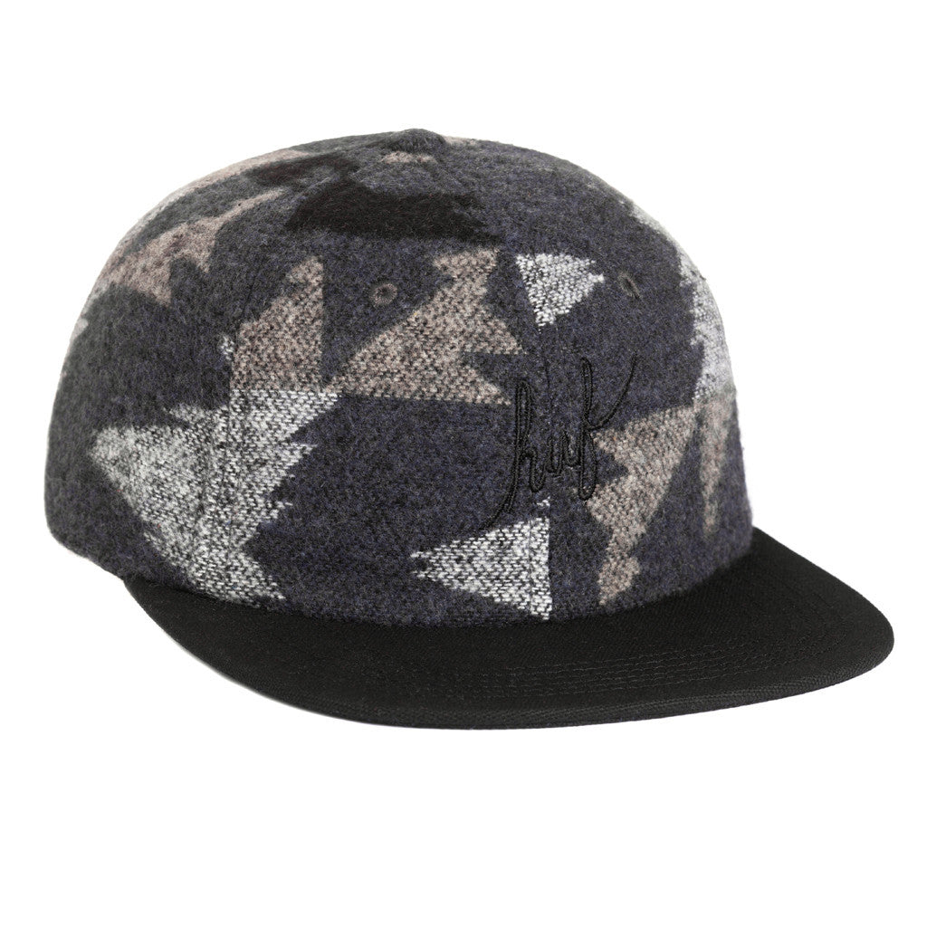 APACHE 6 PANEL // BLACK