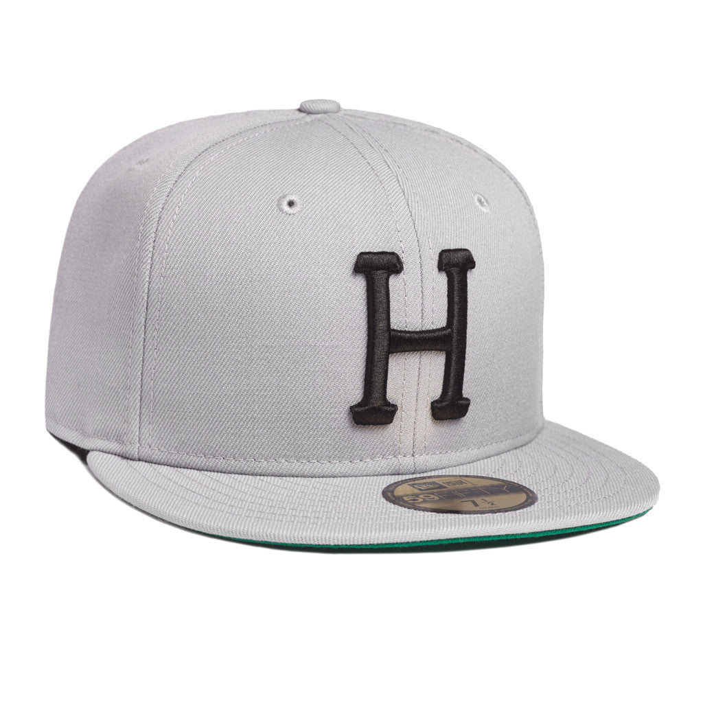 CLASSIC H NEW ERA SP15 // GRAY